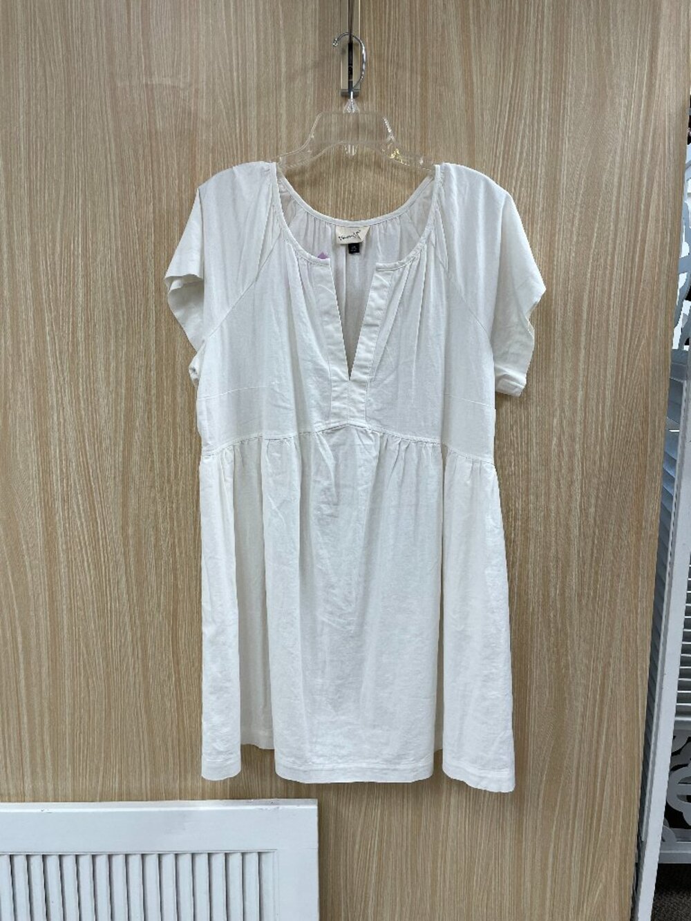 Universal Thread White Dress Size XXL